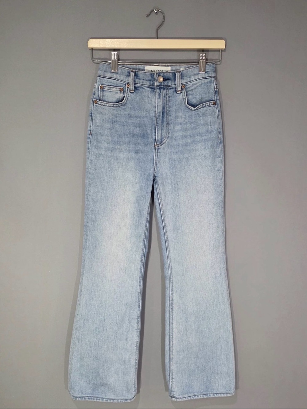 Aritzia DENIM FORUM The Twiggy High Rise Flare Jeans Size 24 - Picture 2 of 13